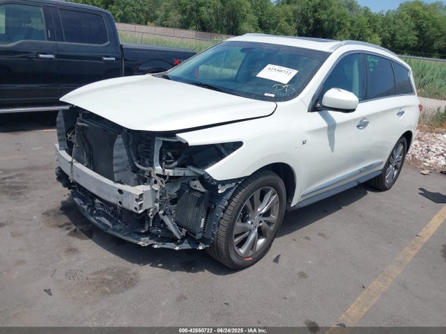 Infiniti 2015 2015 5N1AL0MMXFC520864 Image 2