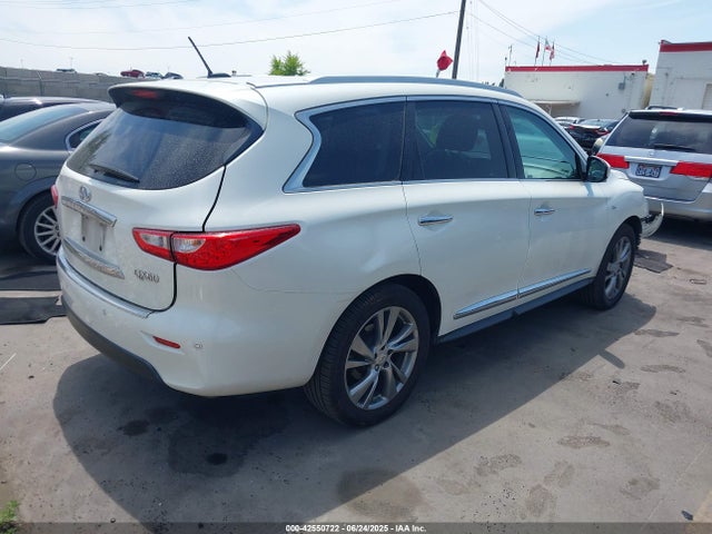 Infiniti 2015 2015 5N1AL0MMXFC520864 Image 4