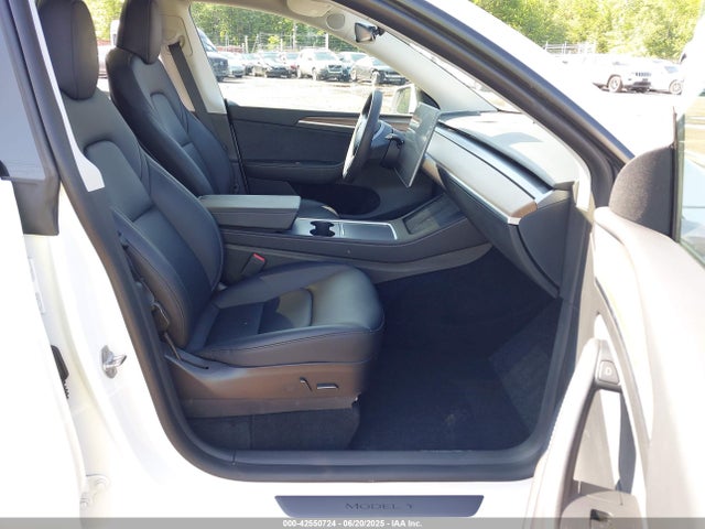 2023 TESLA MODEL Y 7SAYGDEE3PF703763 Photo 4