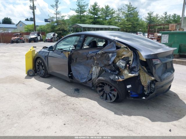 2022 TESLA MODEL Y 7SAYGDEF5NF534867 Photo 2