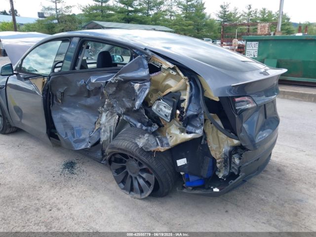 2022 TESLA MODEL Y 7SAYGDEF5NF534867 Photo 5