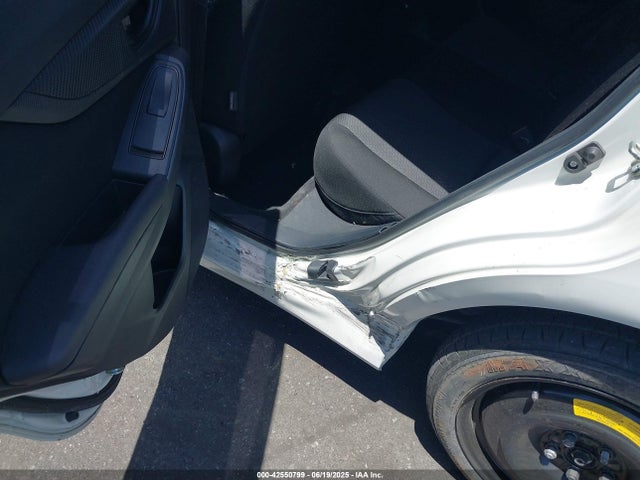 Subaru 2019 2019 4S3GKAA6XK3623225 Image 17