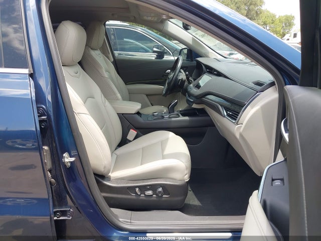 2021 CADILLAC XT4 1GYFZCR47MF068798 Photo 4