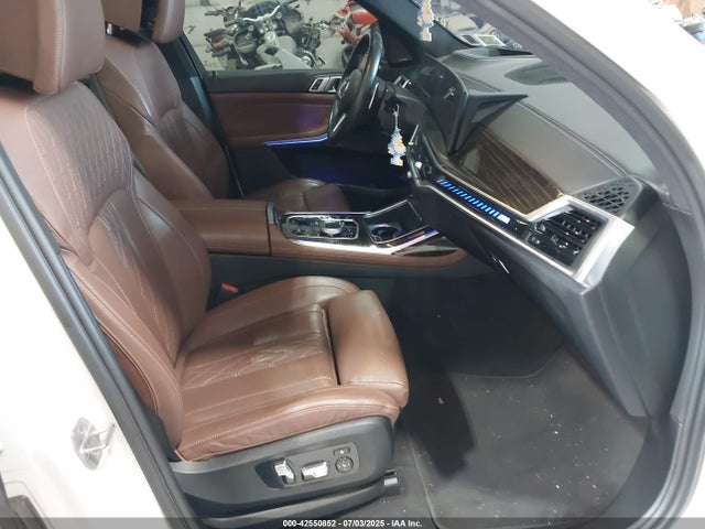 5UX33EM09P9P12572 BMW X7