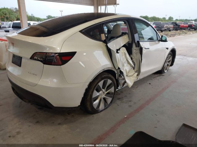 2023 TESLA MODEL Y 7SAYGAEE2PF968298 Photo 3