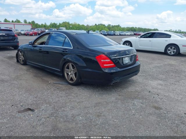 2012 MERCEDES-BENZ S 550 WDDNG7DB1CA449178 Photo 2