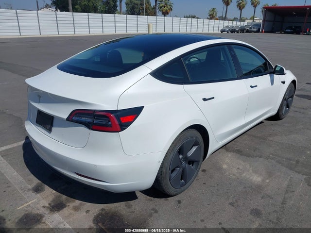 5YJ3E1EA9MF929942 Tesla MODEL 3