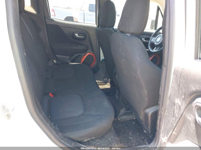 Jeep 2018 2018 ZACCJBAB5JPH67828 Image 8