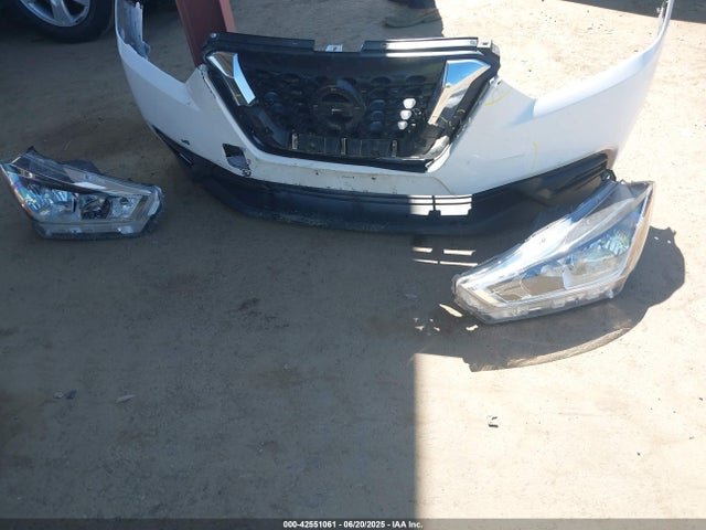 3N1CP5CU3JL528093 Nissan 2018