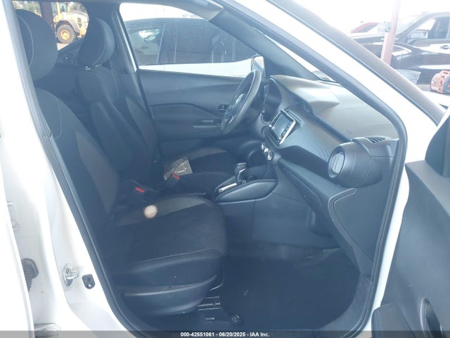 3N1CP5CU3JL528093 Nissan 2018