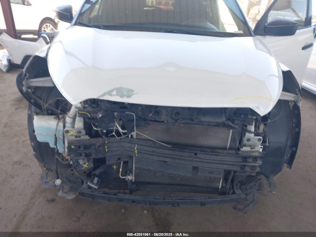 3N1CP5CU3JL528093 Nissan 2018