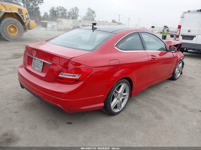 WDDGJ4HB4EG300833 Mercedes-Benz 2014