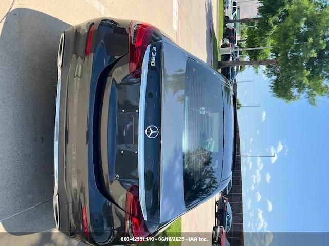 W1KZF8DB9NB097118 Mercedes-Benz m274