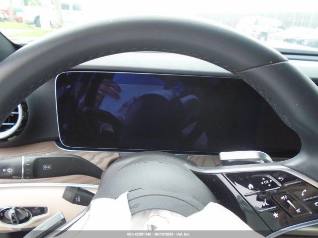 W1KZF8DB9NB097118 Mercedes-Benz m274