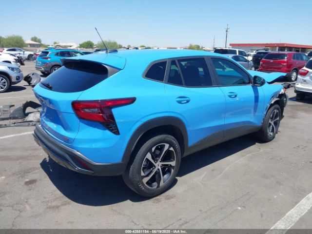 2024 CHEVROLET TRAX KL77LGE26RC029388 Photo 3