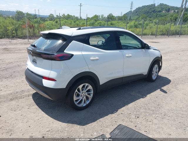 1G1FY6S04P4160834 Chevrolet 2023