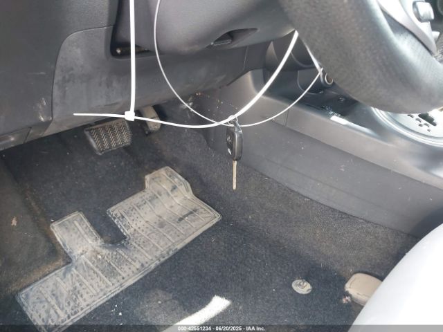 2015 SCION TC JTKJF5C74FJ012317 Photo 10