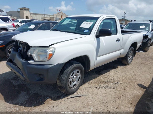 5TFNX4CN2EX032561 Toyota 2tr-fe