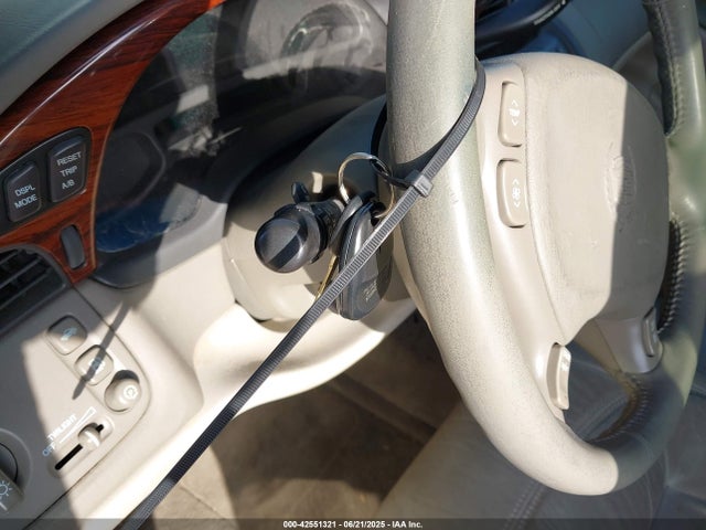 42551321 :رقم المزاد ، 1G6KD54Y4YU225362 vin ، 2000 Cadillac Deville Standard مزاد بيع
