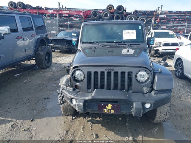 1C4BJWDG9JL860947 Jeep 2018