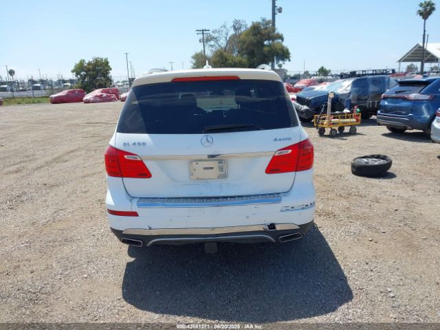 4JGDF6EE2FA560706 Mercedes-Benz 2015