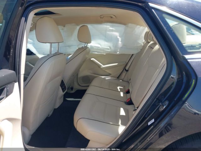 1VWBT7A39HC056284 Volkswagen 1.8 tsi
