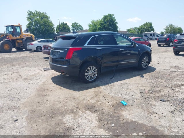 2018 CADILLAC XT5 1GYKNDRS0JZ139185 Photo 3