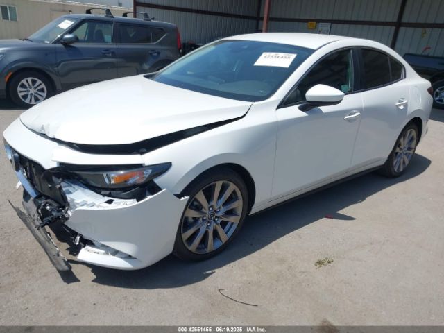 2020 MAZDA MAZDA3 3MZBPADL4LM128769 Photo 1
