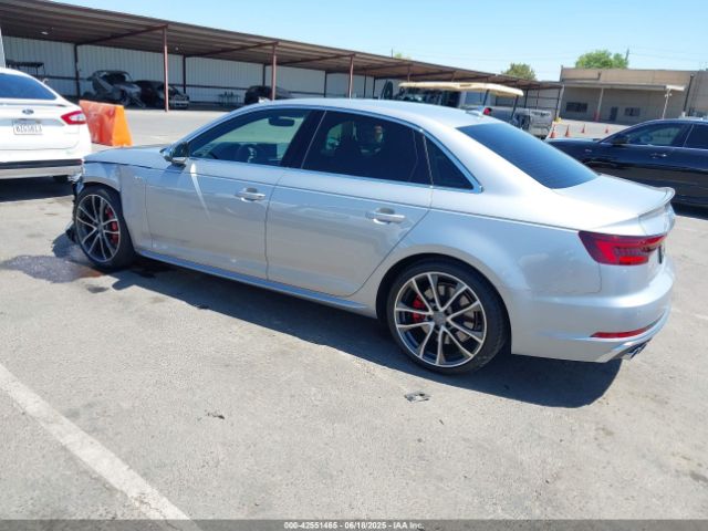 2018 AUDI S4 WAUC4AF44JA100841 Photo 2