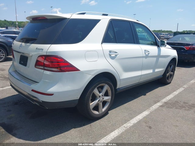 4JGDA5HB4GA791778 Mercedes-Benz m276