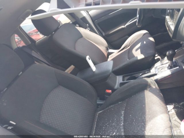 2019 MITSUBISHI OUTLANDER SPORT JA4AR3AU3KU004966 Photo 4