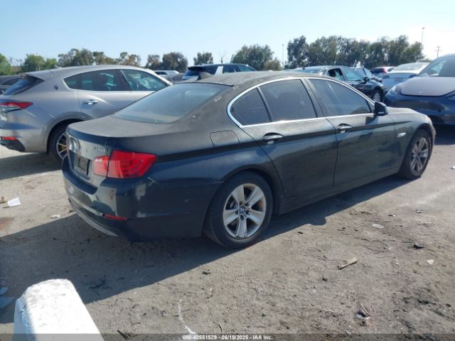 2013 BMW 528I WBAXH5C50DDW14232 Photo 3