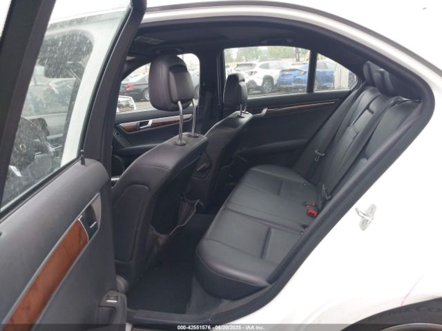 2013 MERCEDES-BENZ C 250 WDDGF4HB9DG098314 Photo 7