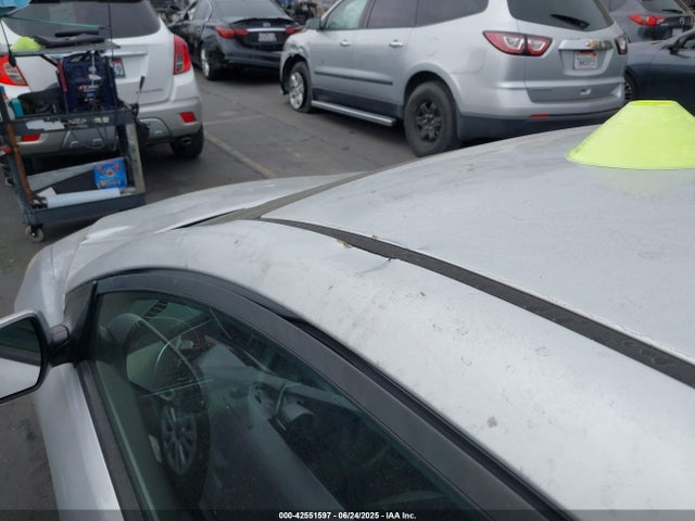 KMHD74LF8HU156081 Hyundai 2017
