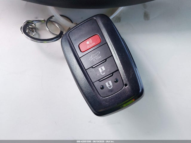 2T3C1RFV0PW298704 Toyota a25a-fks