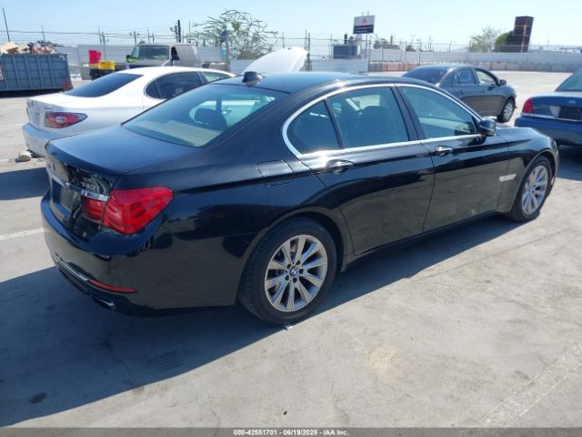 2013 BMW 740I WBAYA6C56DC995248 Photo 3
