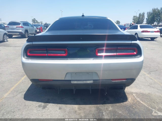 Dodge 2019 2019 2C3CDZC90KH591191 Image 16