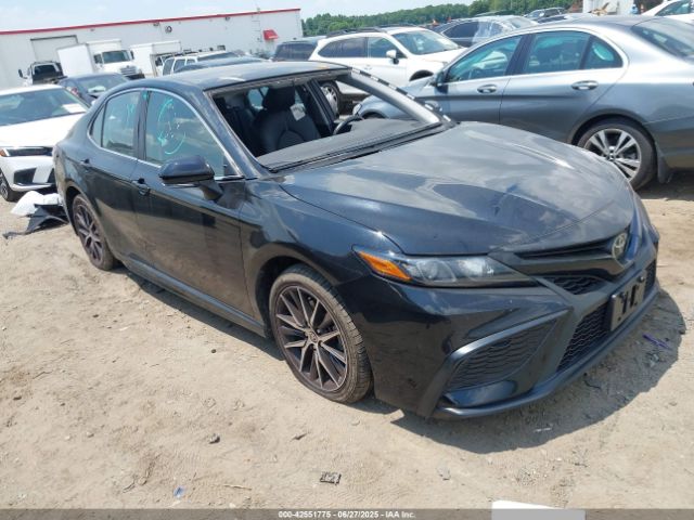 2022 TOYOTA CAMRY 4T1G11AK3NU686869