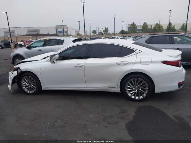 JTHB21B14K2029182 Lexus a25a-fxs, 3nm