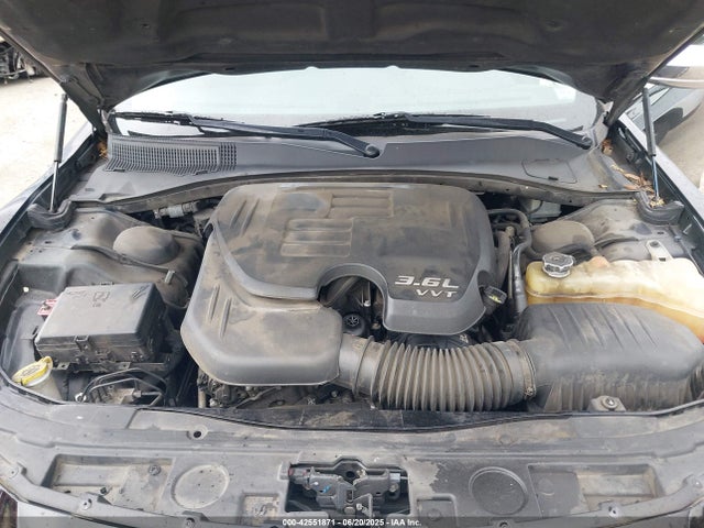 Chrysler 2016 2016 2C3CCAEG8GH334318 Image 10