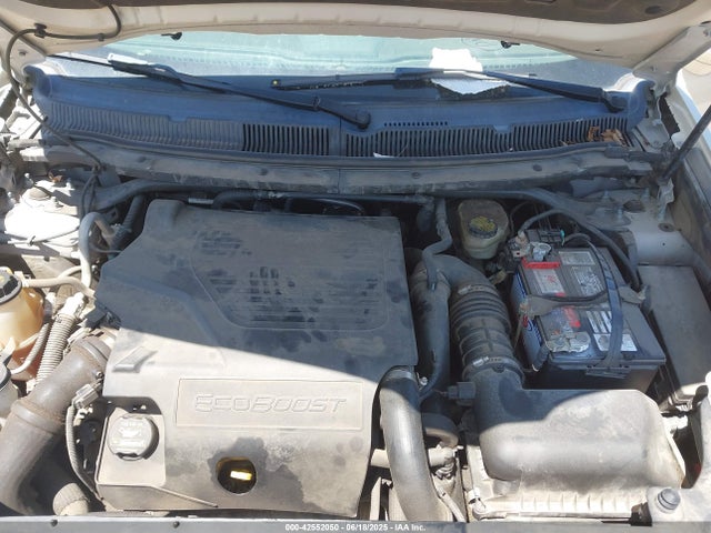 2LMHJ5AT0EBL53480 Lincoln MKT