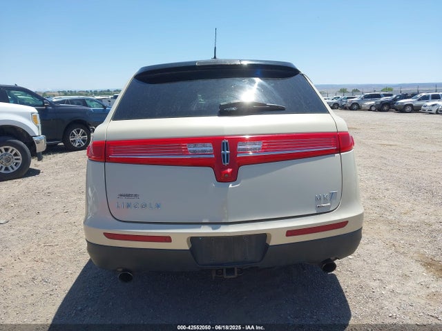 2LMHJ5AT0EBL53480 Lincoln MKT
