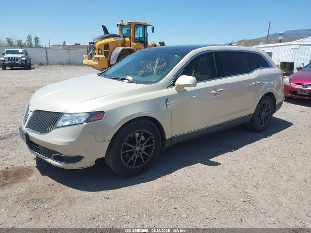 2LMHJ5AT0EBL53480 Lincoln MKT