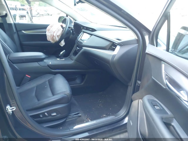 2017 CADILLAC XT5 1GYKNBRS1HZ293189 Photo 4