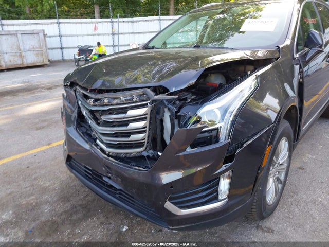 2017 CADILLAC XT5 1GYKNBRS1HZ293189 Photo 5