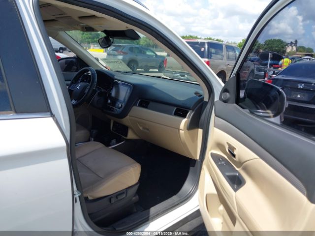 2020 MITSUBISHI OUTLANDER JA4AD3A31LZ021520 Photo 4