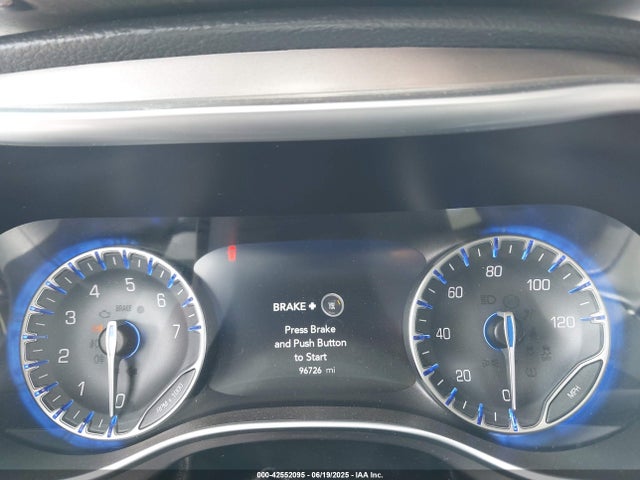 Chrysler 2017 2017 2C4RC1GG0HR822029 Image 15