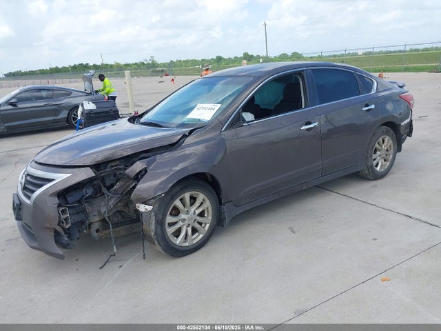 Nissan 2015 2015 1N4AL3AP0FC162975 Image 2