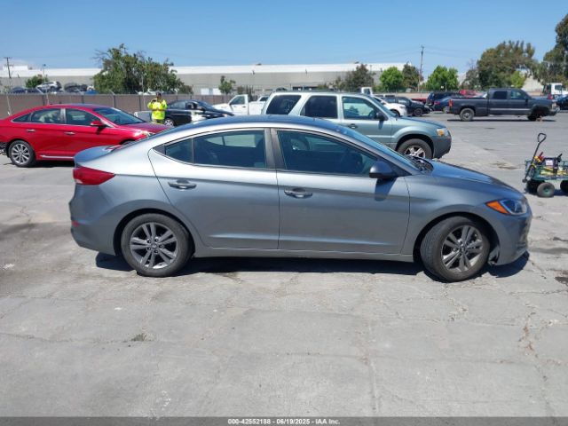 KMHD84LF0HU327211 Hyundai 2017