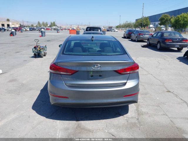 KMHD84LF0HU327211 Hyundai 2017